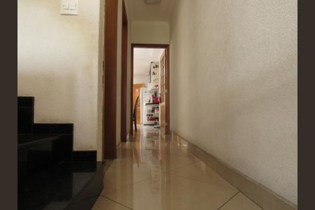 Casa à venda com 155m², 3 quartos e 5 vagasSala - Corredores
