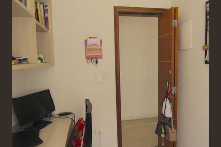 Casa à venda com 155m², 3 quartos e 5 vagasEscritório