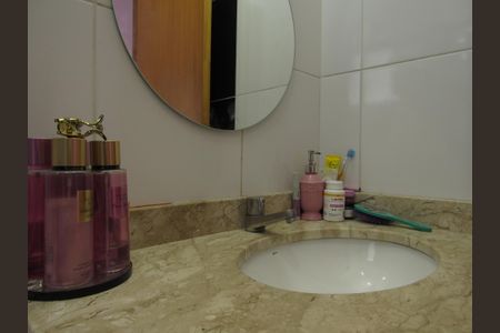 Casa à venda com 155m², 3 quartos e 5 vagasBanheiro da Suíte 3