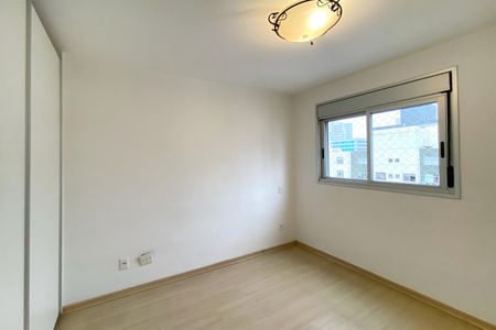 Casa de condomínio à venda com 87m², 3 quartos e 2 vagasSuite 1