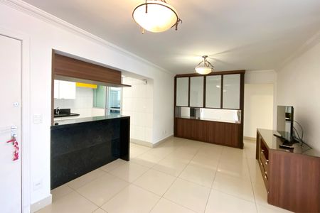 Casa de condomínio à venda com 87m², 3 quartos e 2 vagasSala