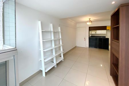 Casa de condomínio à venda com 87m², 3 quartos e 2 vagasVaranda da Sala