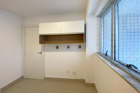 Casa de condomínio à venda com 87m², 3 quartos e 2 vagasQuarto 3