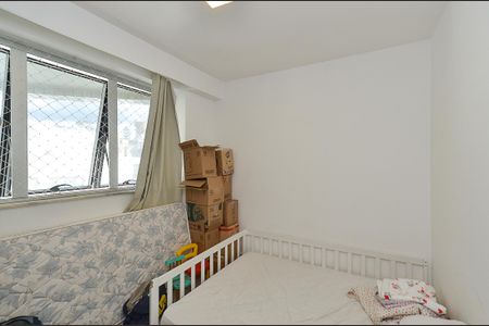 Apartamento à venda com 87m², 3 quartos e 2 vagasQuarto 2