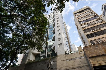 Apartamento à venda com 87m², 3 quartos e 2 vagasFachada