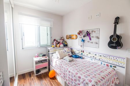 Casa de condomínio à venda com 160m², 3 quartos e 2 vagasQuarto