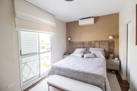 Casa de condomínio à venda com 160m², 3 quartos e 2 vagasSuíte