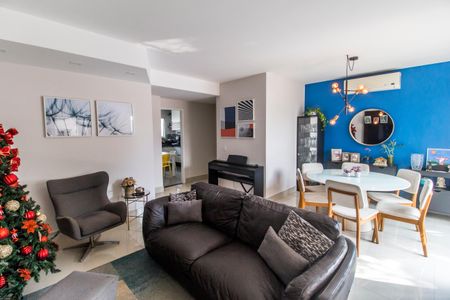 Casa de condomínio à venda com 160m², 3 quartos e 2 vagasSala 