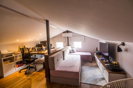 Casa de condomínio à venda com 160m², 3 quartos e 2 vagasSala