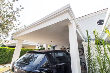 Casa de condomínio à venda com 160m², 3 quartos e 2 vagasGaragem