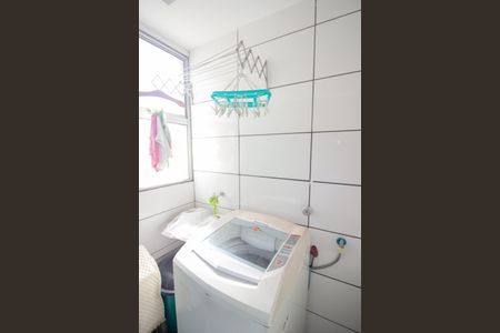 Apartamento à venda com 53m², 2 quartos e 2 vagas Apartamento à venda com 53m², 2 quartos e 2 vagasCozinha e Área de Serviço