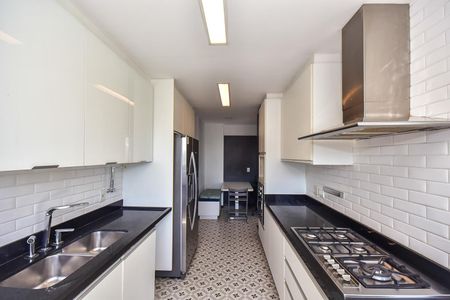 Apartamento à venda com 207m², 3 quartos e 4 vagasCozinha