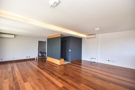 Sala de apartamento para alugar com 3 quartos, 207m² em Jardim Panorama, São Paulo
