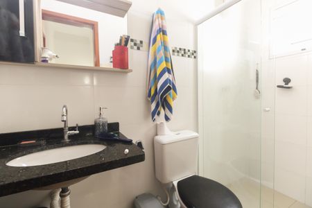 Casa de condomínio para alugar com 56m², 2 quartos e 2 vagasBanheiro 