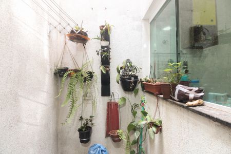 Casa de condomínio para alugar com 56m², 2 quartos e 2 vagasÁrea de Serviço 