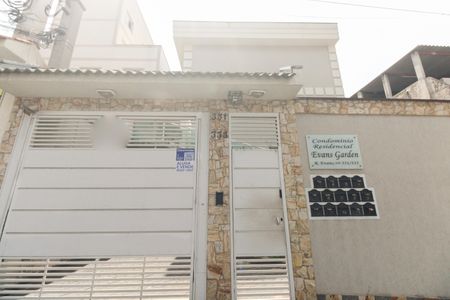 Casa de condomínio para alugar com 56m², 2 quartos e 2 vagasFachada 