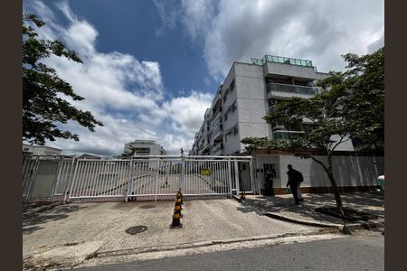 Apartamento à venda com 72m², 2 quartos e 1 vagaFachada