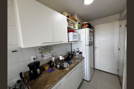Apartamento à venda com 72m², 2 quartos e 1 vagaCozinha