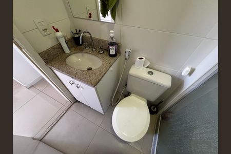 Apartamento à venda com 72m², 2 quartos e 1 vagaBanheiro da Suíte