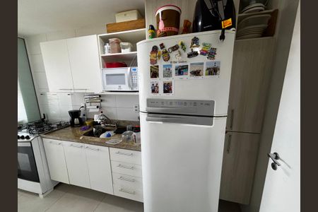 Apartamento à venda com 72m², 2 quartos e 1 vagaCozinha