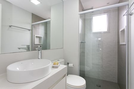 Apartamento à venda com 102m², 2 quartos e 2 vagasBanheiro da Suíte 1