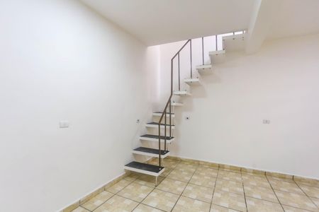 Casa para alugar com 41m², 1 quarto e 1 vagaSala / cozinha