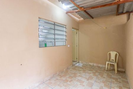 Casa para alugar com 41m², 1 quarto e 1 vagaÁrea de serviço 