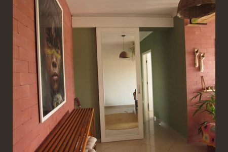 Apartamento à venda com 90m², 3 quartos e 2 vagasSala - Corredor