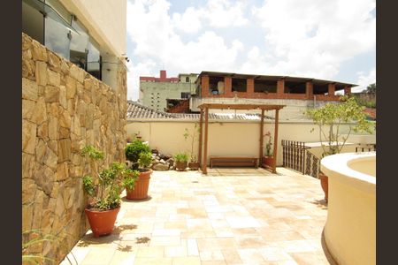 Apartamento à venda com 90m², 3 quartos e 2 vagasÁrea comum 