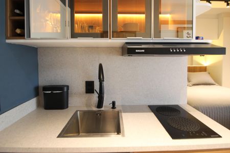 Studio à venda com 28m², 1 quarto e sem vaga Studio à venda com 28m², 1 quarto e sem vagaCozinha