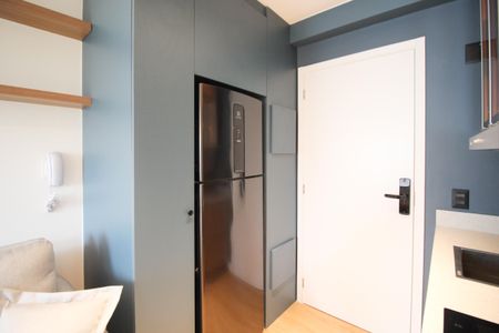 Studio à venda com 28m², 1 quarto e sem vaga Studio à venda com 28m², 1 quarto e sem vagaCozinha