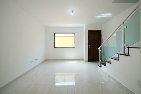 Sala de casa de condomínio para alugar com 2 quartos, 69m² em Cidade Patriarca, São Paulo