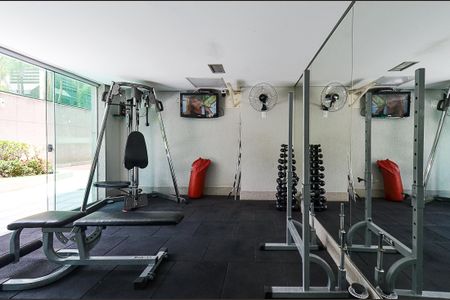 Apartamento à venda com 171m², 4 quartos e 3 vagasÁrea comum - Academia