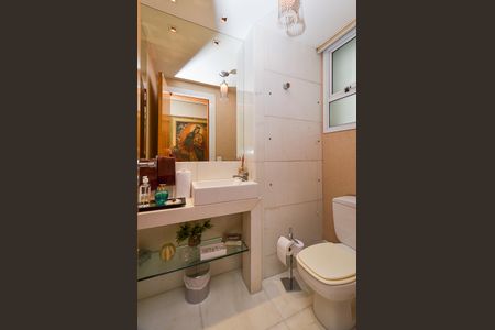 Apartamento à venda com 171m², 4 quartos e 3 vagasLavabo