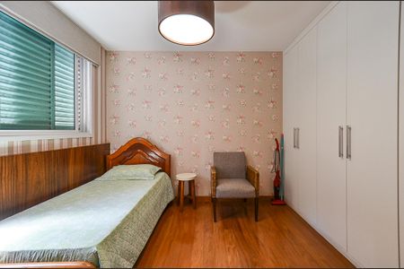 Apartamento à venda com 171m², 4 quartos e 3 vagasSemi Suíte 1