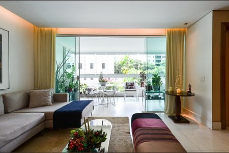 Apartamento à venda com 171m², 4 quartos e 3 vagasSala Ambientes