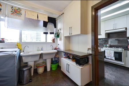 Apartamento à venda com 171m², 4 quartos e 3 vagasÁrea de Serviço