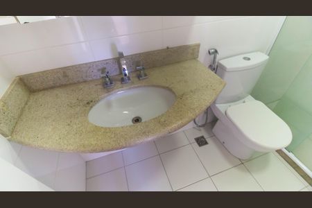 Apartamento à venda com 76m², 2 quartos e 1 vaga