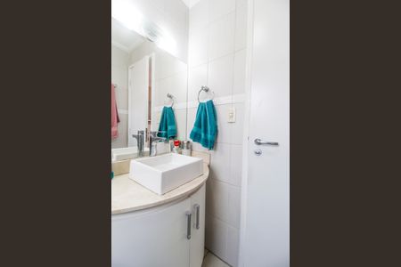 Apartamento à venda com 96m², 3 quartos e 2 vagas Apartamento à venda com 96m², 3 quartos e 2 vagasBanheiro da Suíte