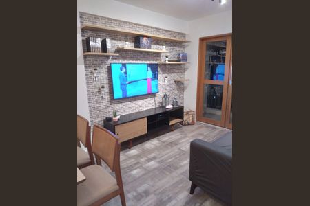 Sala de apartamento à venda com 2 quartos, 64m² em Vila Anhanguera, São Paulo