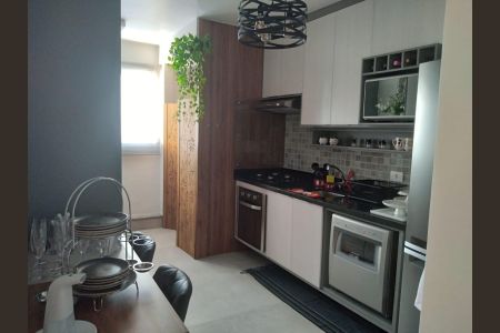 Apartamento à venda com 64m², 2 quartos e 1 vagaCozinha e Área de Serviço