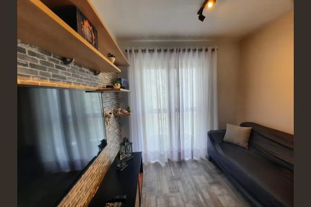 Sala de apartamento à venda com 2 quartos, 64m² em Vila Anhanguera, São Paulo