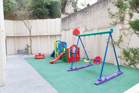 Apartamento para alugar com 51m², 2 quartos e 1 vagaPlayground