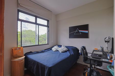 Apartamento à venda com 57m², 2 quartos e 1 vagaQuarto 3