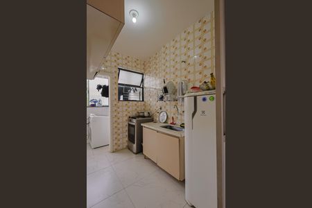 Apartamento à venda com 57m², 2 quartos e 1 vagaCozinha