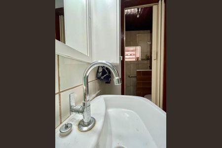 Casa à venda com 180m², 3 quartos e 3 vagasBanheiro