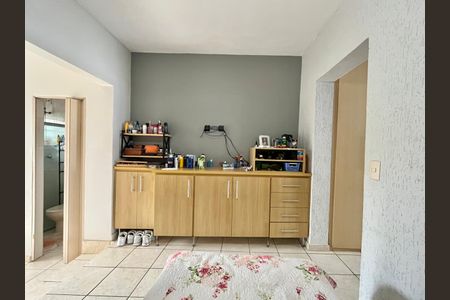 Casa à venda com 180m², 3 quartos e 3 vagasQuarto