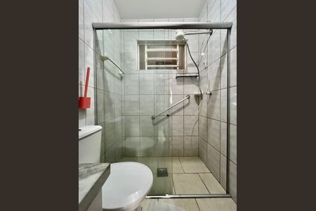 Casa à venda com 180m², 3 quartos e 3 vagasBanheiro