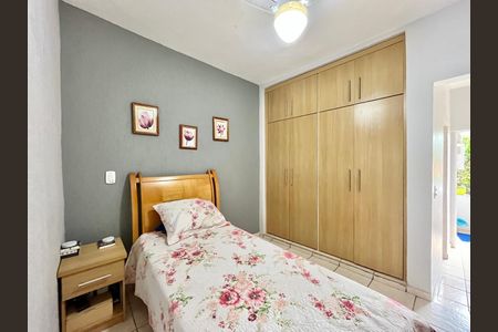 Casa à venda com 180m², 3 quartos e 3 vagasQuarto