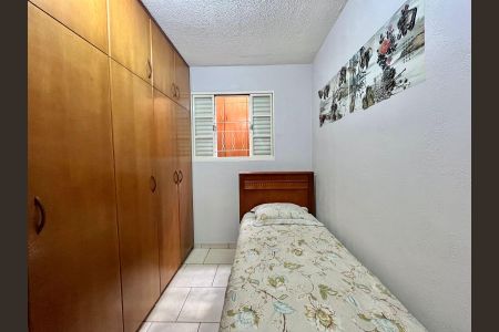 Casa à venda com 180m², 3 quartos e 3 vagasQuarto 2